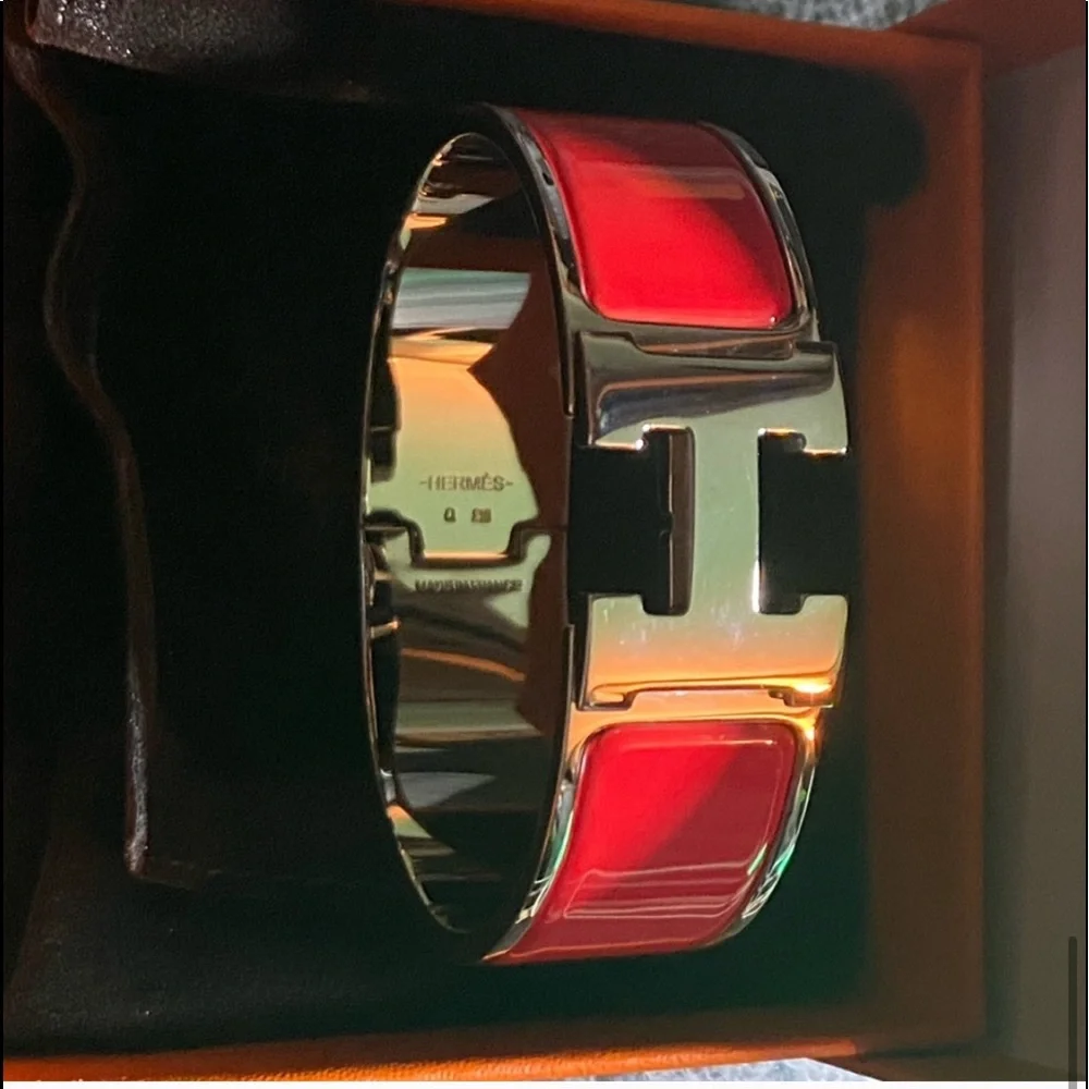 Hermes Red Enamel Clic H Bracelet - Picture 7 of 10